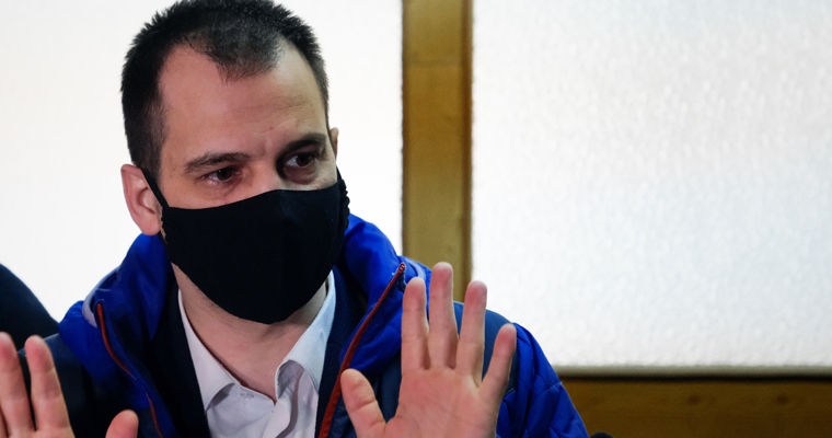 По делу Шарана состоялось 13 заседаний.