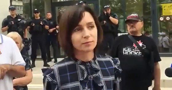 Майя Санду утверждает, что речь идет о попытке спровоцировать насилие.