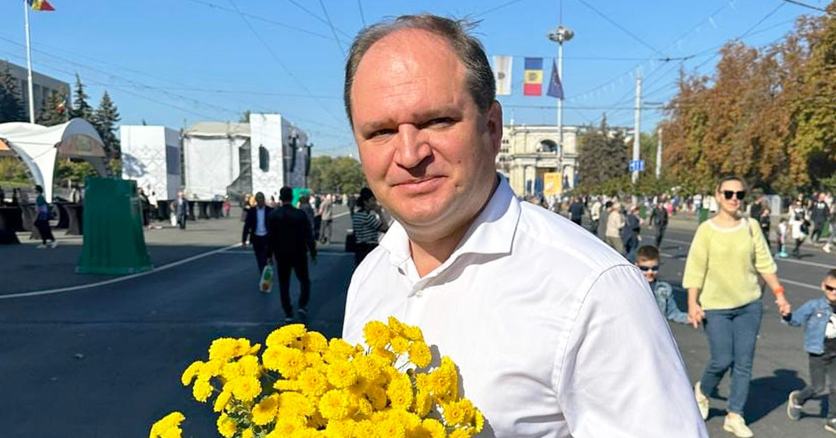 Мандат Иона Чебана на посту мэра столицы утвержден.