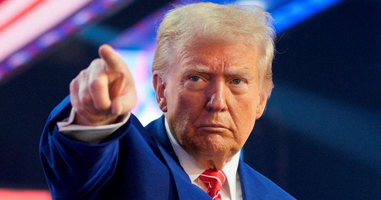 Трамп заявил о подготовке санкций против стран, которые ведут бизнес с Россией.
