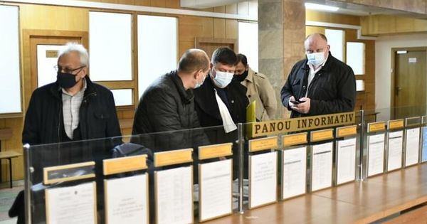 Депутаты БКС требуют освободить Стояногло под личные гарантии.