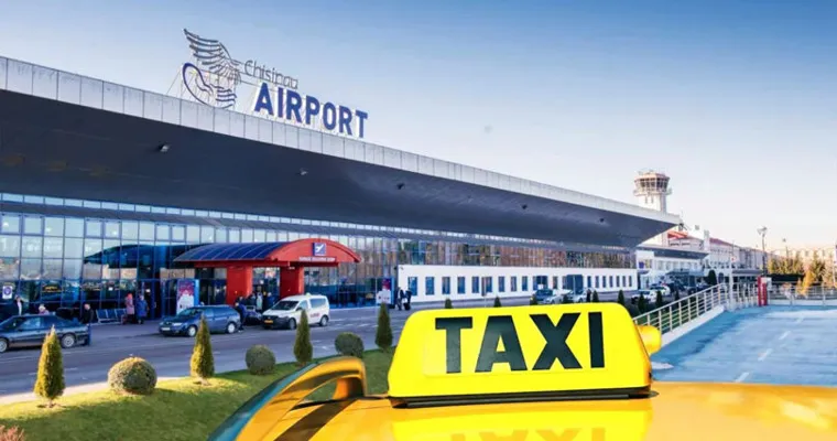 Reguli noi pentru taximetriști la Aeroportul Chișinău. Bolea: Nu va mai exista haos