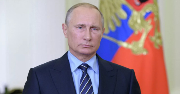Путин упростил получение гражданства иностранцами.