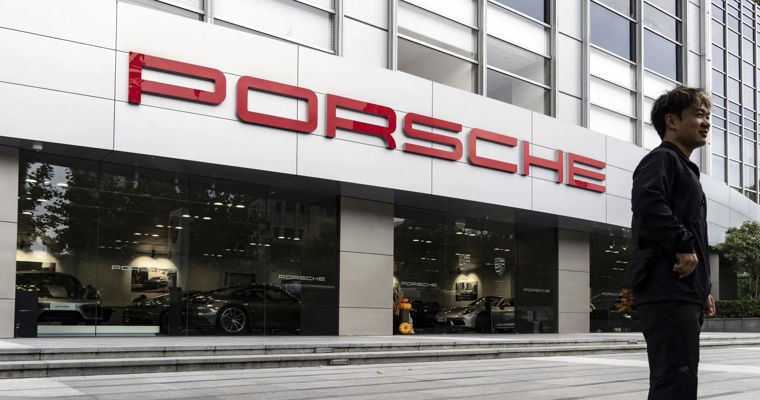 Холдинг Porsche потерял почти миллиард в первом квартале.