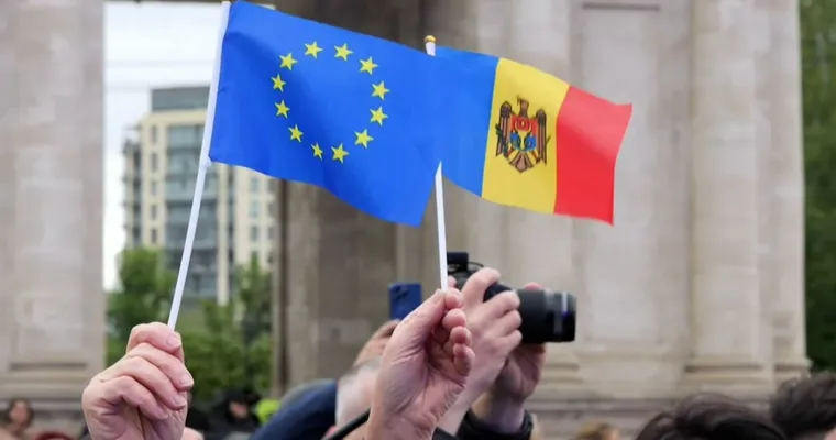 Ziua Europei, într-o formulă mai modestă: Guvernul a alocat de 13 ori mai puțini bani