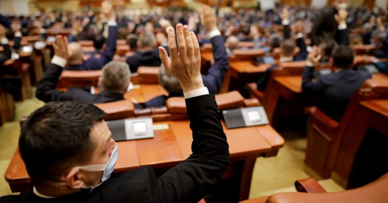 Румынский парламент принял декларацию о поддержке Украины