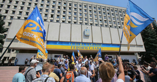 ЦИК Украины предупредил об угрозе срыва выборов.