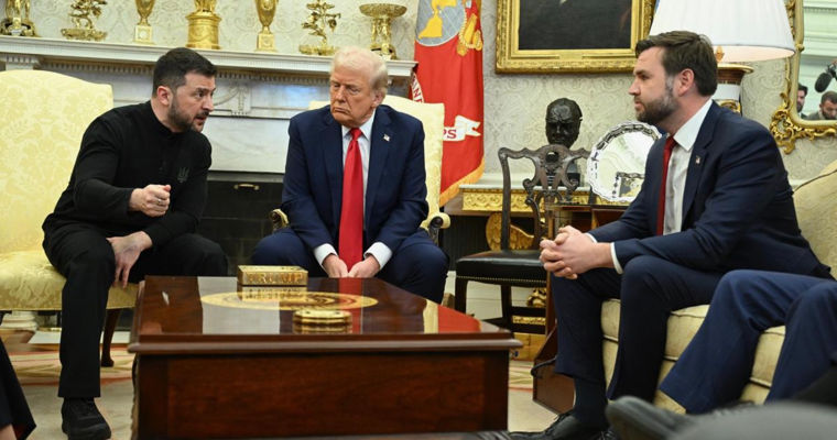 WSJ: Трамп впечатлен вице-президентом Вэнсом за перепалку с Зеленским.