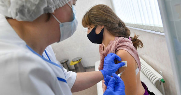 Выходные дни получат работники, которые будут вакцинироваться от COVID-19.