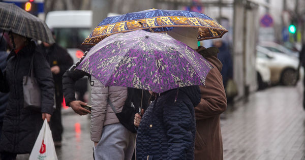 Синоптики прогнозируют в Молдове дожди с грозами