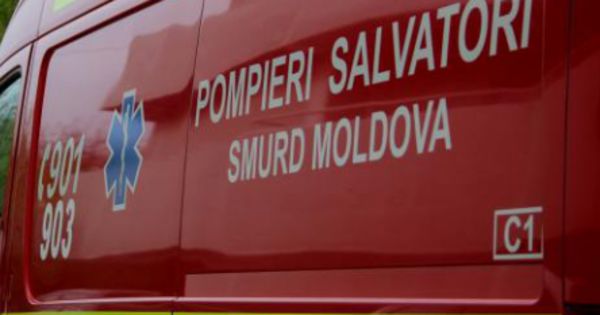 Incendiu într-o locuinţă din oraşul Călăraşi.