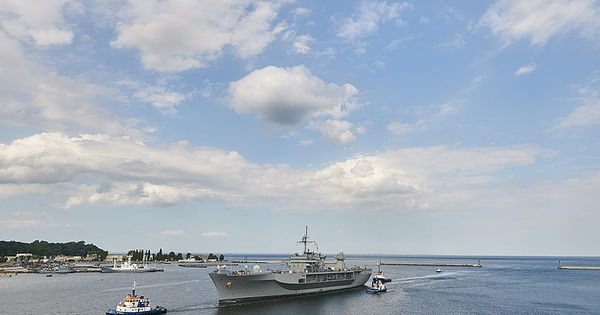 США хотят чаще проводить военные учения в Черном море с участием Украины и Грузии. Фото: EPA