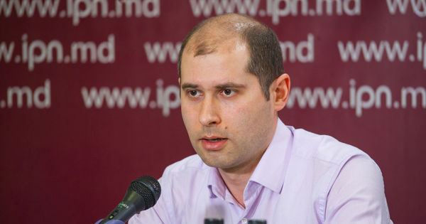 Эксперты о газе: Чем брать на себя долги, лучше покупать у других источников.
