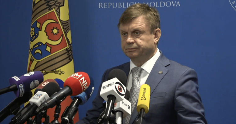 Киверь: Данные о 36 тысячах заявок на гражданство РФ являются нарисованными.