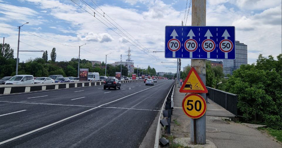 На двух полосах движения на виадуке изменено ограничение скорости