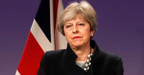 Theresa May se întâlneşte cu britanicii pentru a discuta despre Brexit.