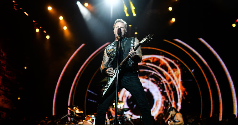 В Германии 10 тысяч человек стали донорами крови по просьбе группы Metallica.