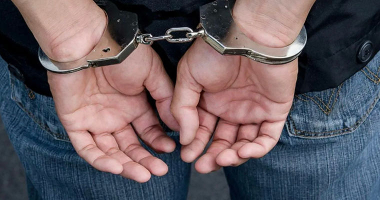 Мужчину забили камнями до смерти в подвале жилого дома в Кишиневе: виновному вынесен приговор.