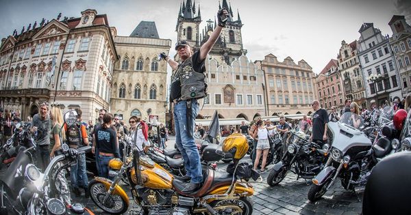 В Праге стартовали международные празднования 115-летия Harley-Davidson.