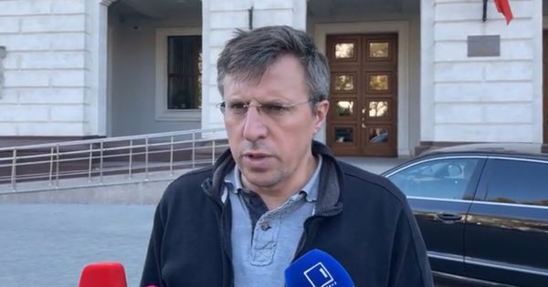Киртоакэ - ВСП: Фуртунэ и Робу несовместимы с должностью генпрокурора.