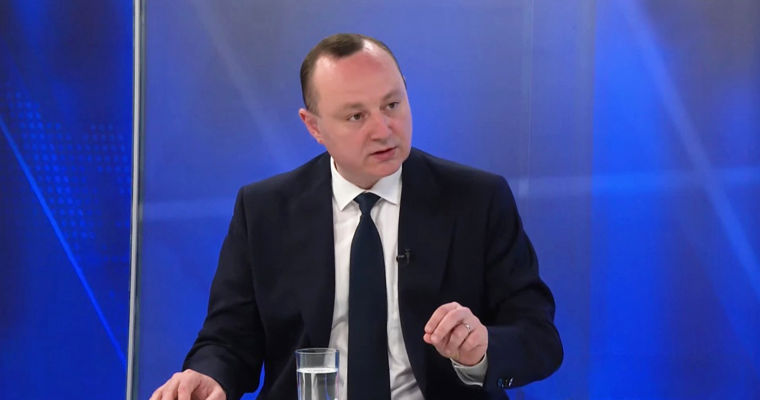 Батрынча о новом Кодексе функционирования парламента: Ограничивает мандат депутата.