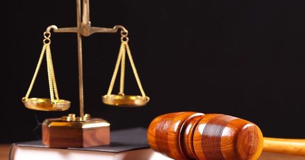 Un fost angajat al SIS a dat instituția în judecată. Motivul