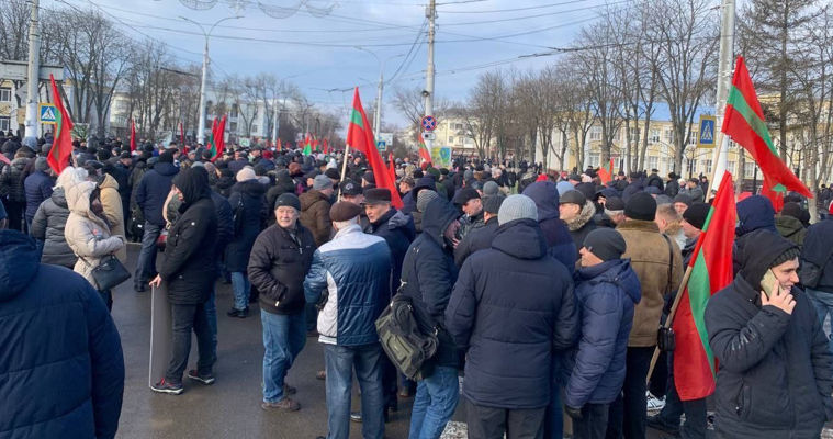 В Тирасполе проходит масштабная акция протеста против пошлин, введенных Кишиневом.