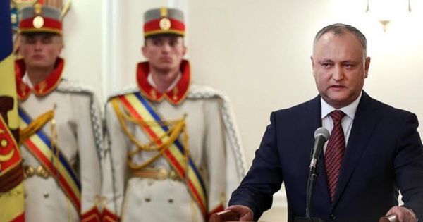 Президент Молдовы Игорь Додон вылетел в Стамбул.