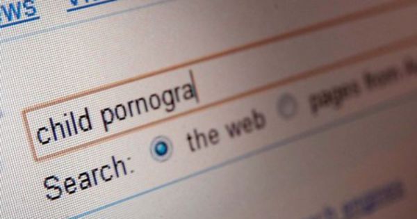 FBI a sistat activitatea a șase site-uri cu pornografie din Moldova.