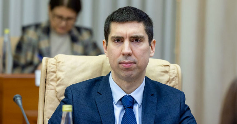 Попшой указал в декларации полмиллиона леев зарплаты, коммерческое помещение и авто.