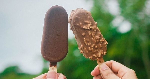 В Украину из Румынии завезли мороженое с опасным веществом.