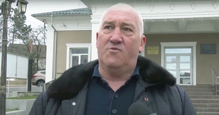 Кандидат в примары коммуны Бубуечь от партии MAN Леонид Уманец.