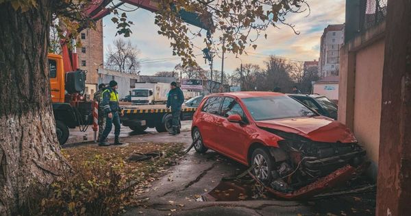 ДТП в Тирасполе: виновник аварии вышел из машины и упал замертво