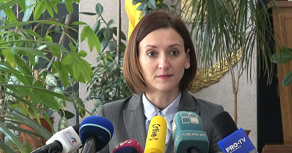 АП: Украина объявила Андронаки нежелательным лицом и выдворила.