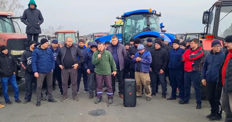 Протестующие у Леушен фермеры выдвинули властям ультиматум.