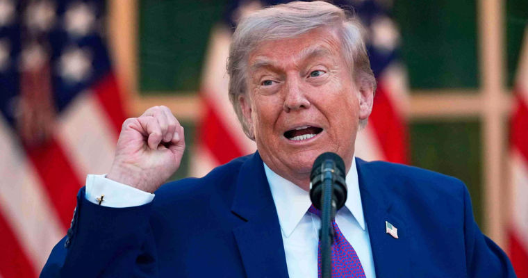 Трамп призвал Тайвань не стремиться к признанию своей независимости.