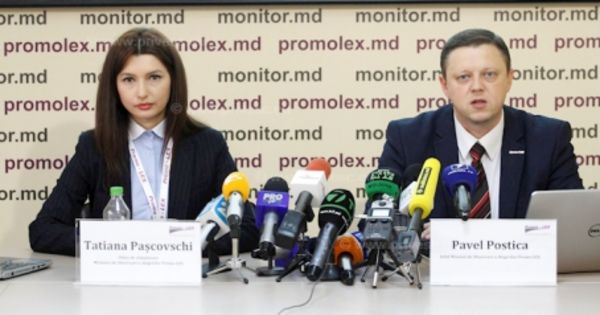 По данным ассоциации, зачисление в эти структуры молчаливо и единогласно одобрено, но на самом деле должно быть квалифицированно как незаконное лишение свободы.