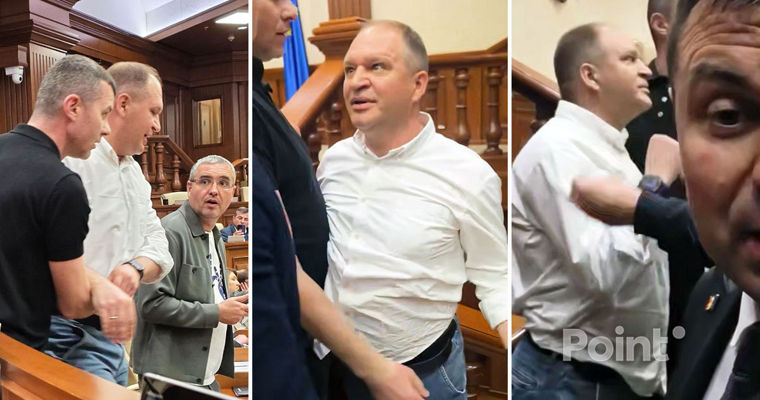 Ион Чебан пришел на заседание парламента: его силой вывели из зала.