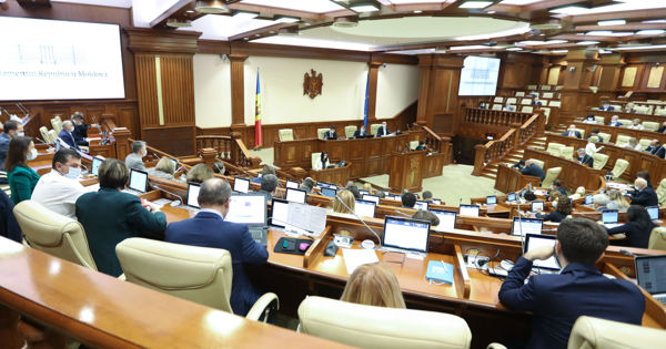 Парламент организовал общественные слушания по концепции нового Избирательного кодекса.