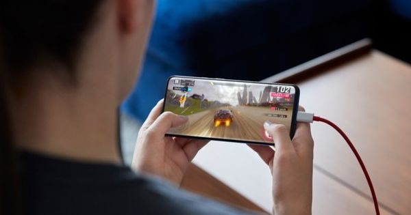 Первые устройства на платформе Snapdragon 855 Plus увидят свет в ближайшие недели.