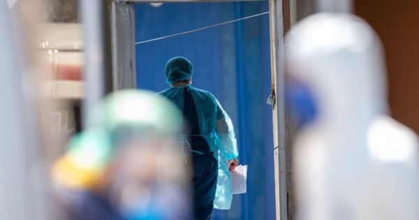 В столичных больницах больше не осталось мест для пациентов c COVID.