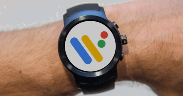 Google отложила выход собственных смарт-часов до 2022 года.