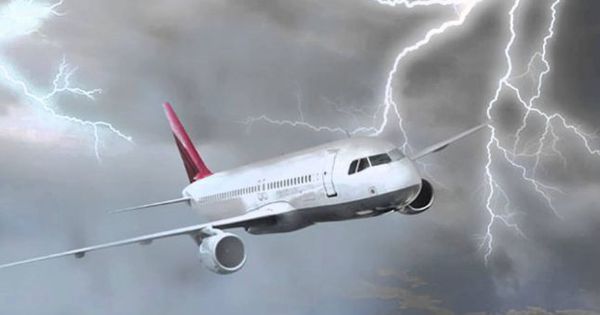 Turbulențele reprezintă cea mai comună cauză de rănire a pasagerilor în timpul unui zbor.