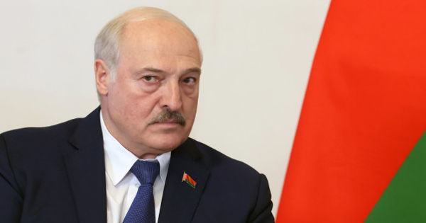 Лукашенко поручил спецслужбам сообщить о воюющих за Киев белорусах.