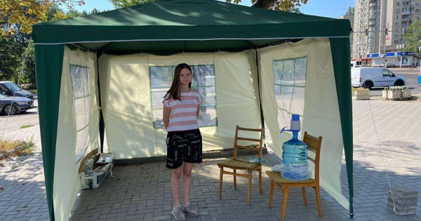 Палатки для защиты от жары размещены во всех районах Кишинева.