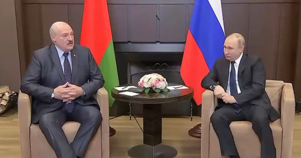 Лукашенко: Запад подтолкнул Беларусь и РФ активно заниматься экономикой