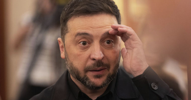 Зеленский: Украинские дроны могут пролететь на параде 9 мая в Москве.