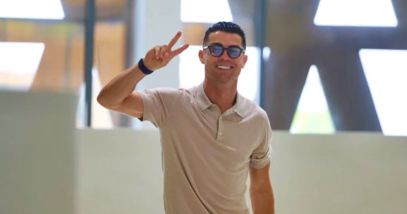 Ronaldo s-a întors în Arabia Saudită după tratamentul din Spania.