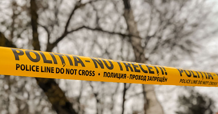 В Унгенском районе в пруду обнаружили тело мужчины.