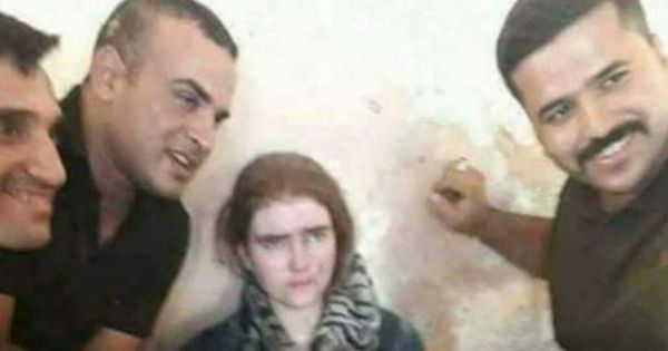Sentința adolescentei care s-a căsătorit cu un luptător jihadist. Foto: Observator TV